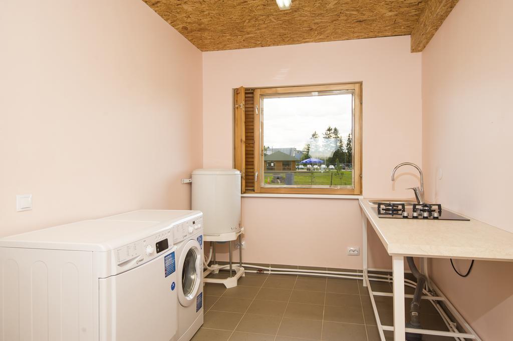 Vanamoisa Caravan Park Saue Kamer foto